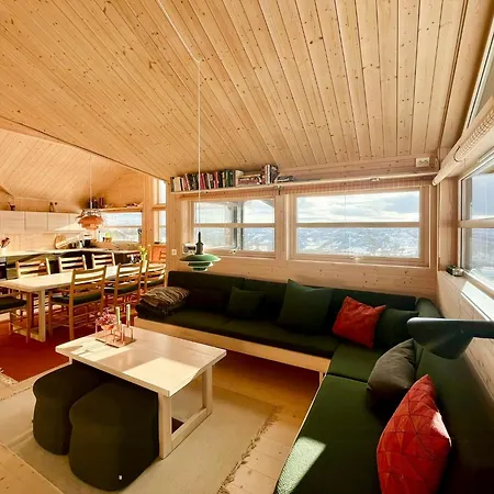 Tatil Evi Architectural Gem With Views Of Hallingskarvet *